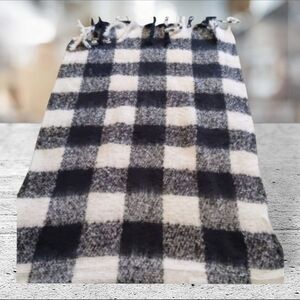 NWT Black and white scarf/wrapwith fringe